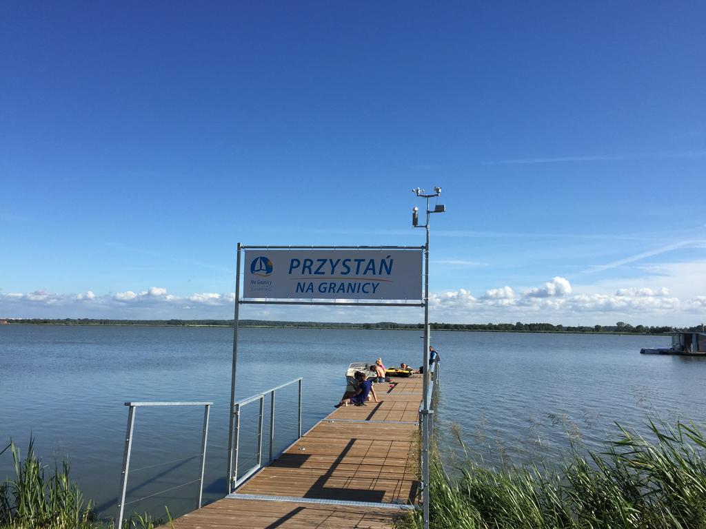 Appartamento Przystan Na Granicy Unieście Esterno foto